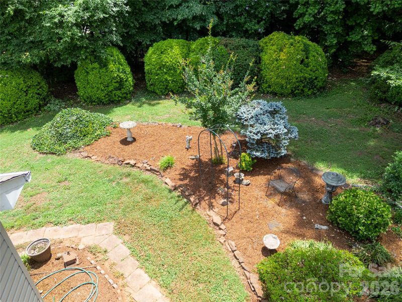 1724 Wellington Ave, Newton, NC 28658