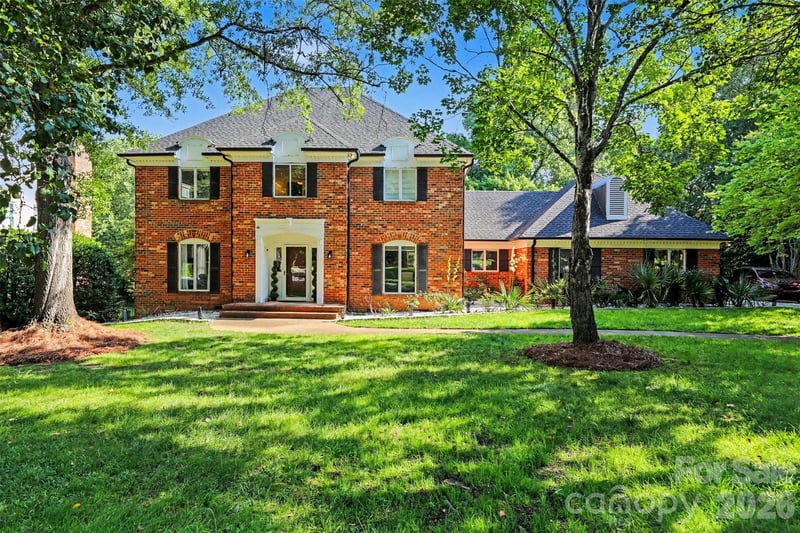 2814 Winding Oak Dr, Charlotte, NC 28270