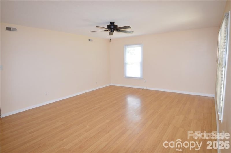 11701 Shandon Cir, Charlotte, NC 28226
