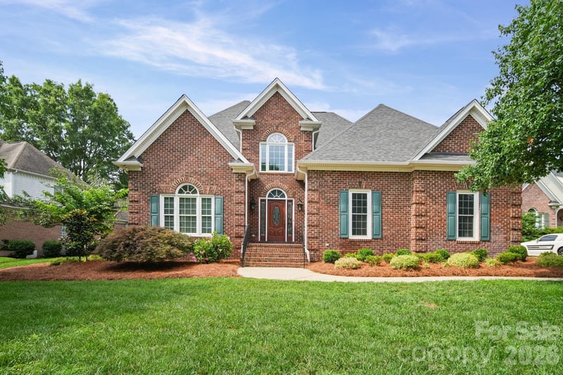 933 Allison Mews Pl NW, Concord, NC 28027