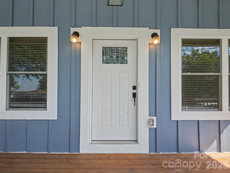 1217 Holland St, Kannapolis, NC 28083