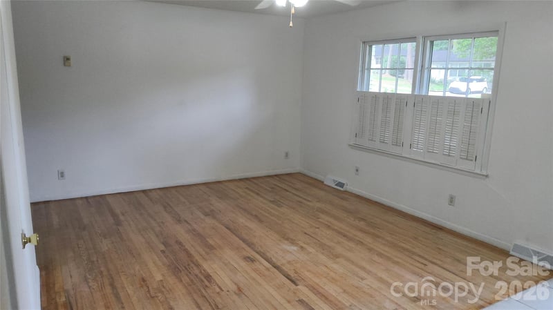1920 Herrin Ave, Charlotte, NC 28205