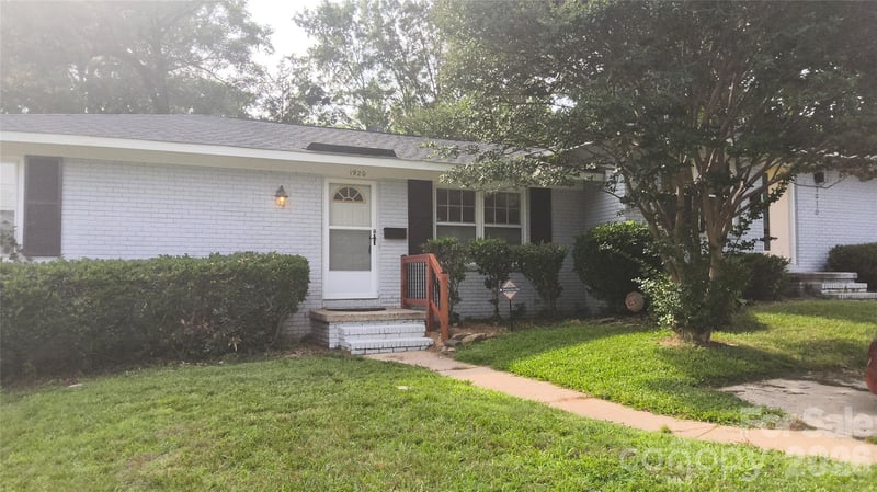 1920 Herrin Ave, Charlotte, NC 28205