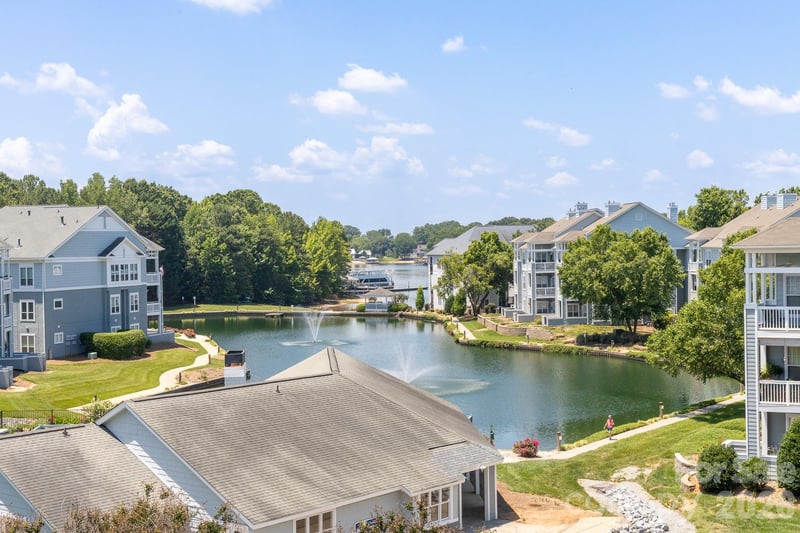 18816 Nautical Dr #6, Cornelius, NC 28031