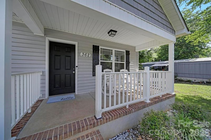 362 Sharpe St, Mooresville, NC 28115