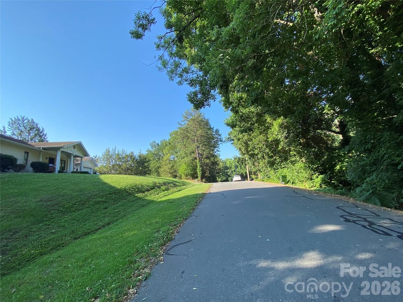 142-148 Paddington Dr SW, Concord, NC 28025