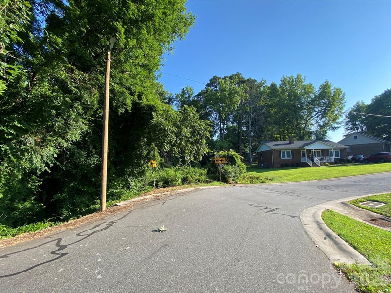 148 Paddington Dr SW, Concord, NC 28025
