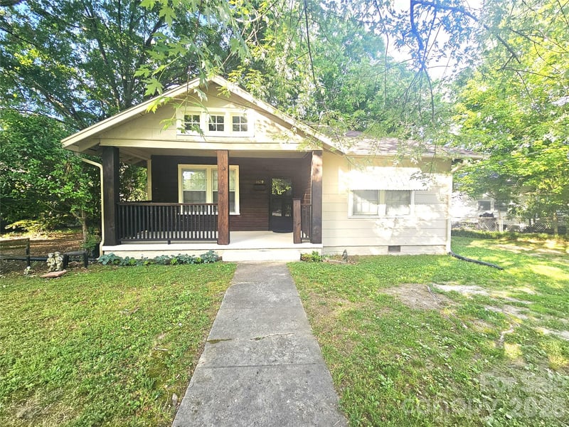 1129 W 5th Ave, Gastonia, NC 28052