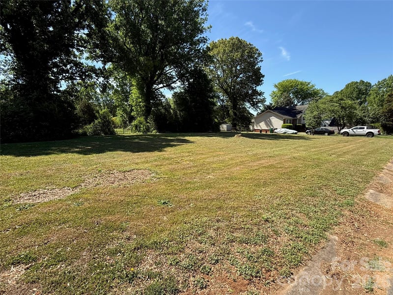6620 Caudell Pl, Charlotte, NC 28215