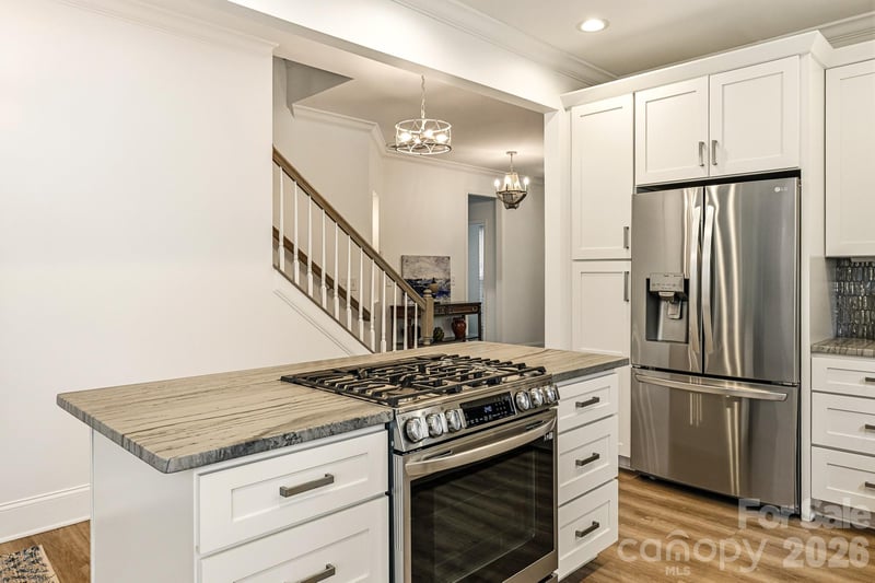 8335 Viewpoint Ln, Cornelius, NC 28031