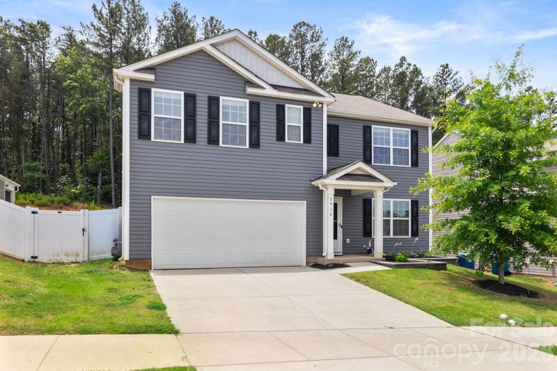 2916 Sherrills Stream Dr, Sherrills Ford, NC 28673