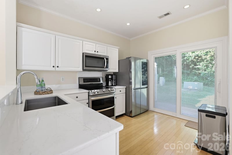 16936 Commons Creek Dr, Charlotte, NC 28277