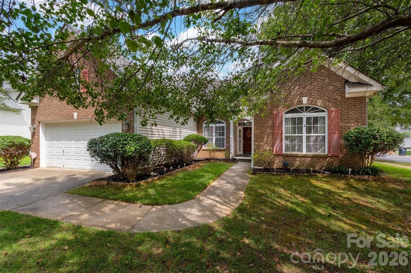 1000 Master Gunner Ct, Indian Trail, NC 28079