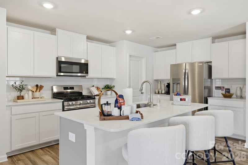 601 Hot Springs Dr, Kannapolis, NC 28081
