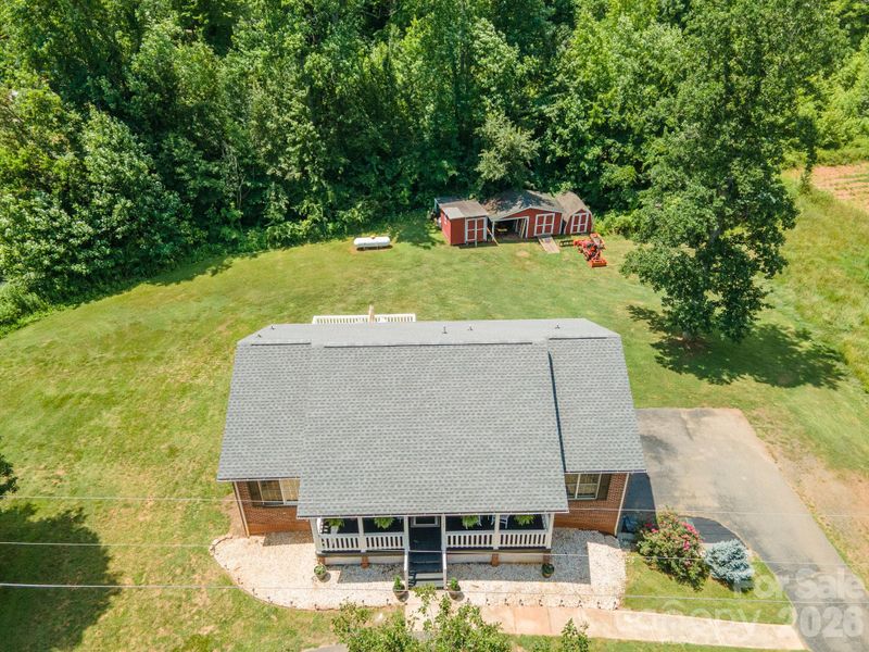 1133 Finger Bridge Rd, Hickory, NC 28602