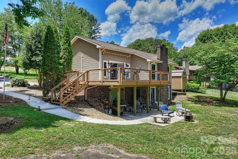 113 Skippers Cove Ln, Troutman, NC 28166