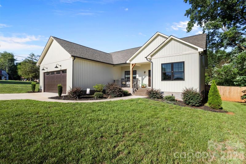 2616 Teague St, Lincolnton, NC 28092