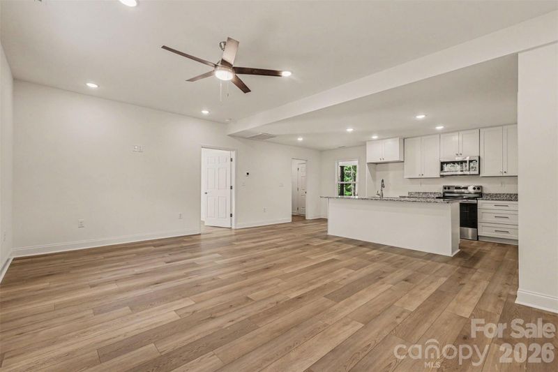 160 Parris Rd, Blacksburg, SC 29702