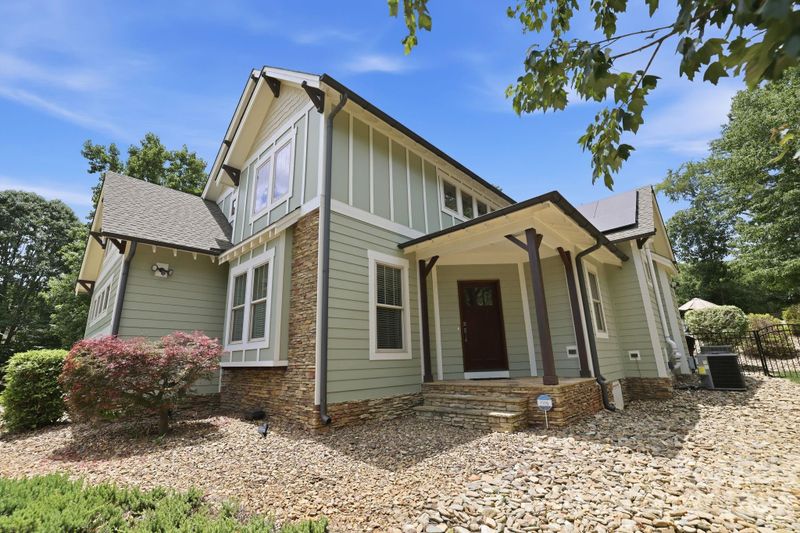 1104 Sawtooth Oak Ln, Belmont, NC 28012