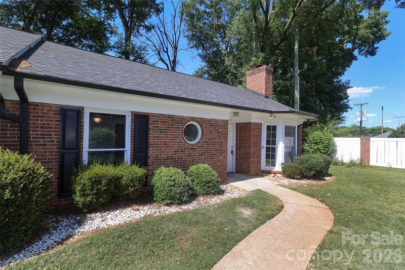 1214 E Franklin Blvd #A, Gastonia, NC 28054
