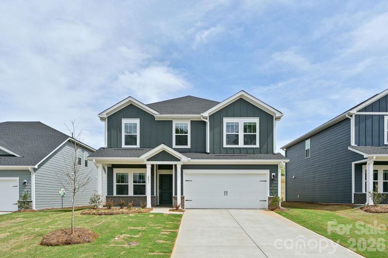 2052 Sunflower Cir, Newton, NC 28658