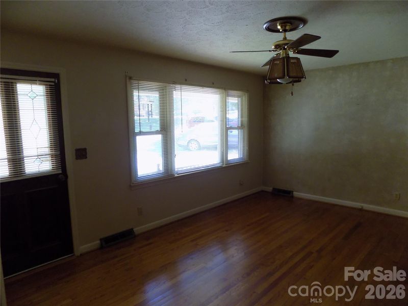 704 Craig St, Cherryville, NC 28021