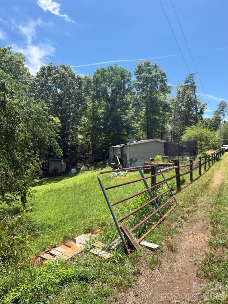 295 Old Mill Rd, Lake Lure, NC 28746
