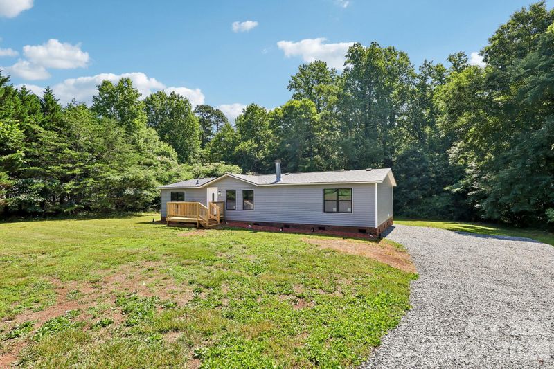 4126 Ritchfield Dr, Lincolnton, NC 28092