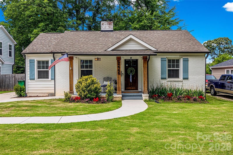 2448 Morton St, Charlotte, NC 28208