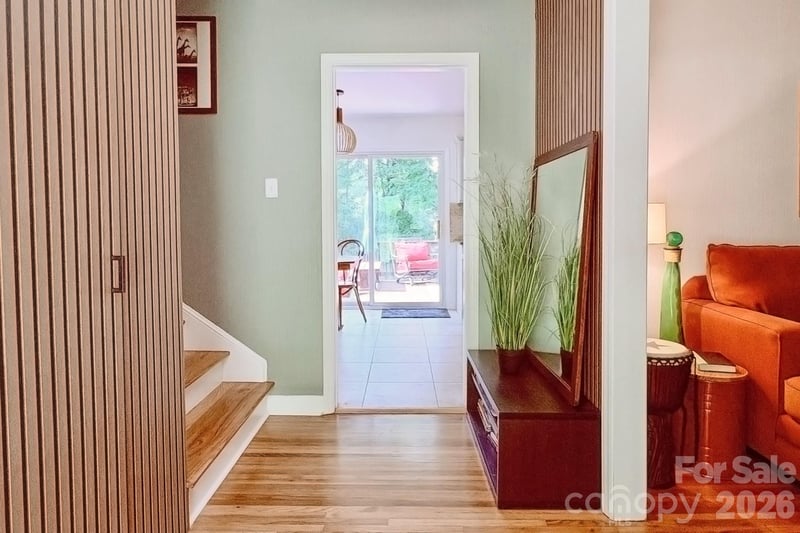 2815 Burnt Mill Rd, Charlotte, NC 28210