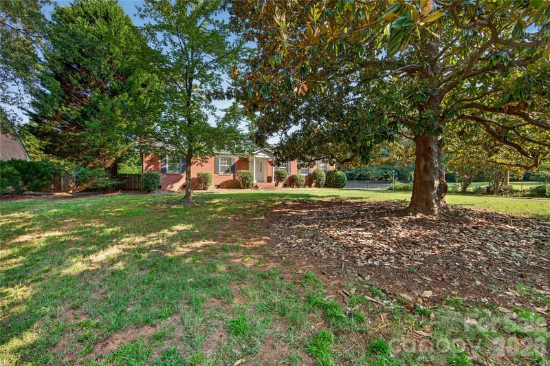 1100 Turnbridge Rd, Charlotte, NC 28226