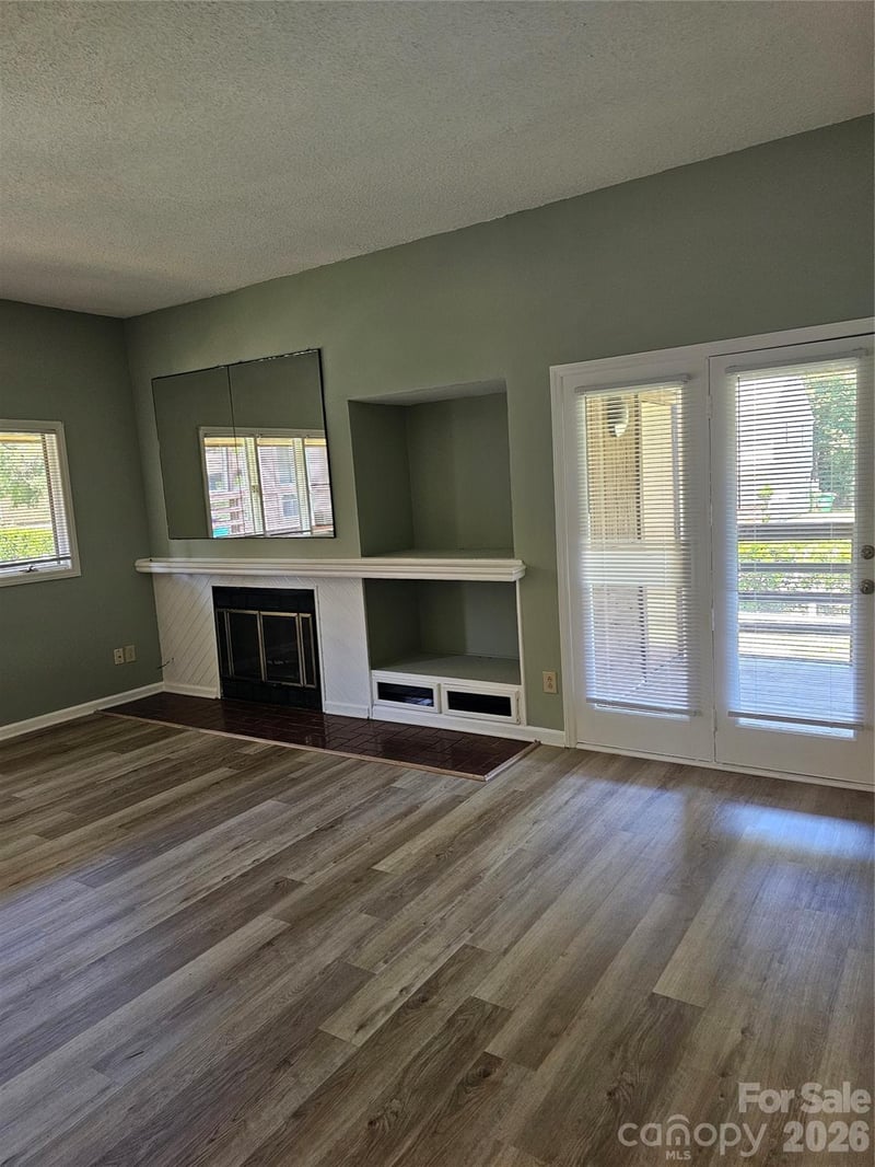 1831 J Julian Ln, Charlotte, NC 28208