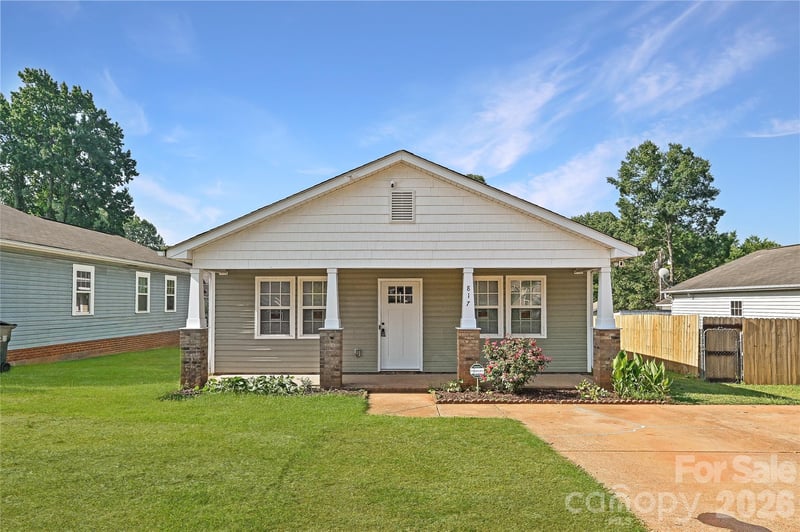 817 Wainwright Ave, Charlotte, NC 28206