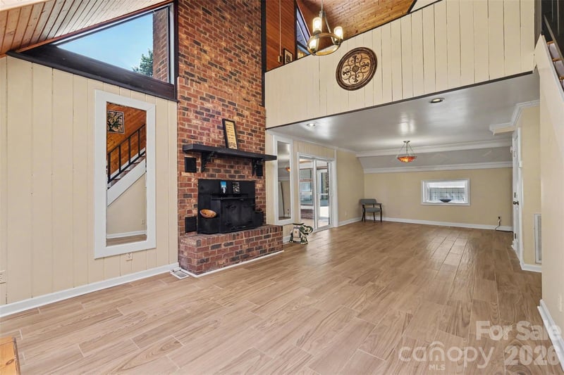 21021 Entrada Dr, Cornelius, NC 28031