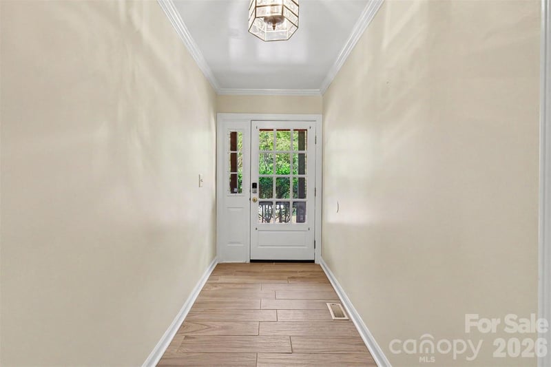 21021 Entrada Dr, Cornelius, NC 28031