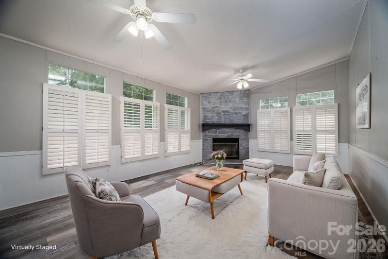1002 Kiser Rd, Bessemer City, NC 28016