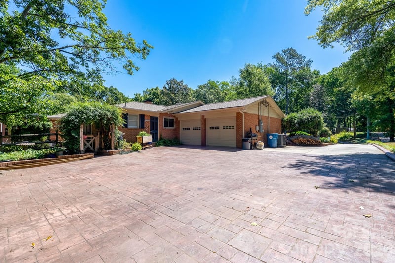 326 Richmond Rd, Salisbury, NC 28144