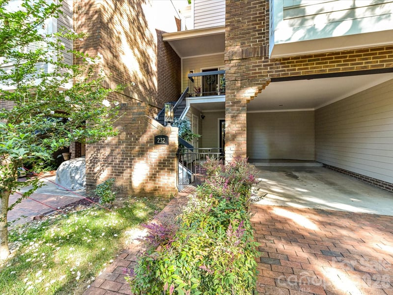 232 S Clarkson St, Charlotte, NC 28202