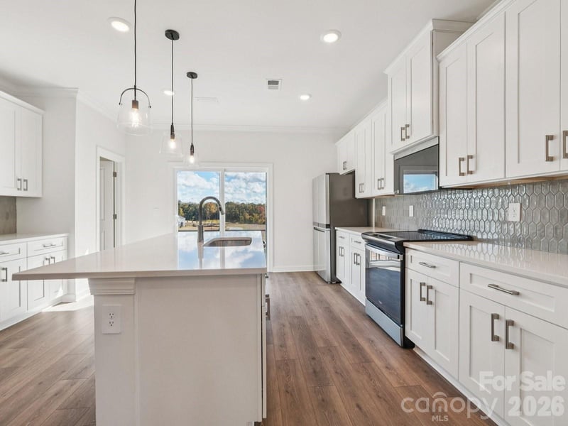371 Golden Maple Ct, Fort Mill, SC 29708