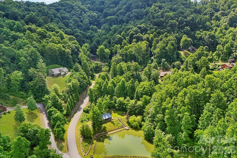 77 Traditions Way, Mars Hill, NC 28754