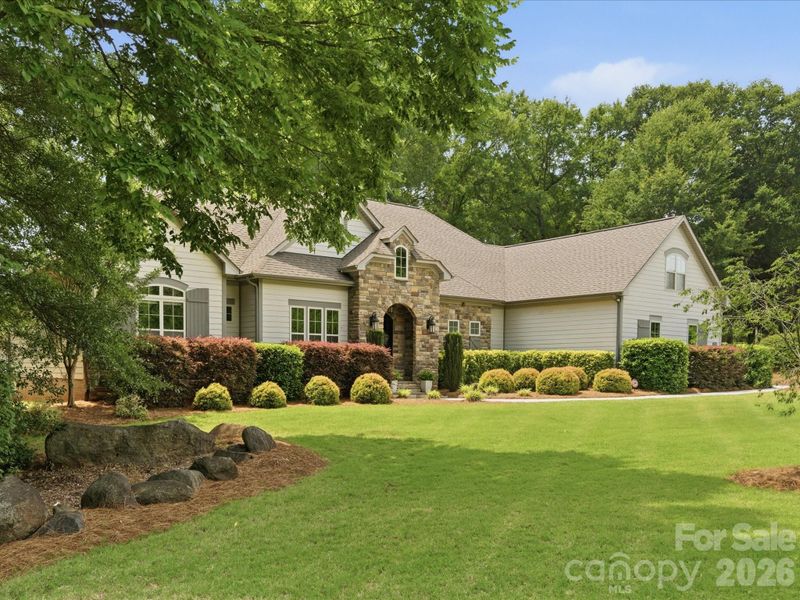 5717 Weddington Rd, Concord, NC 28027