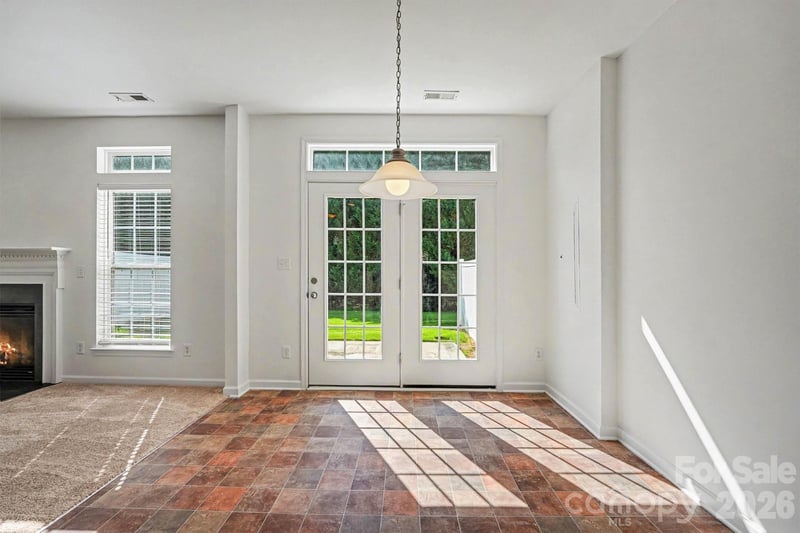 107 S Arcadian Way, Mooresville, NC 28117