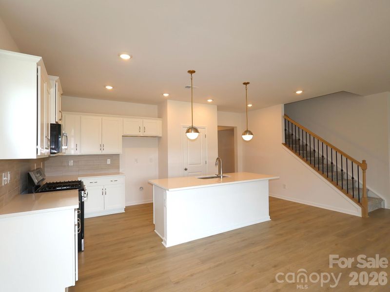 2178 Clifton Rd, Sherrills Ford, NC 28673
