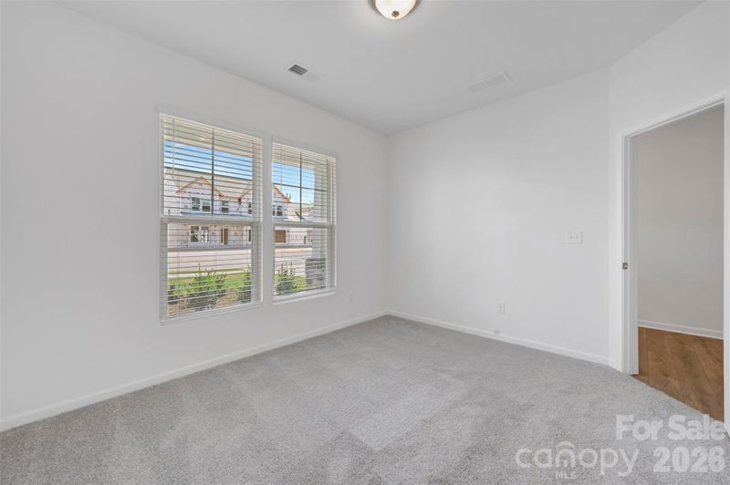 8887 Visgrove Dr, Sherrills Ford, NC 28673