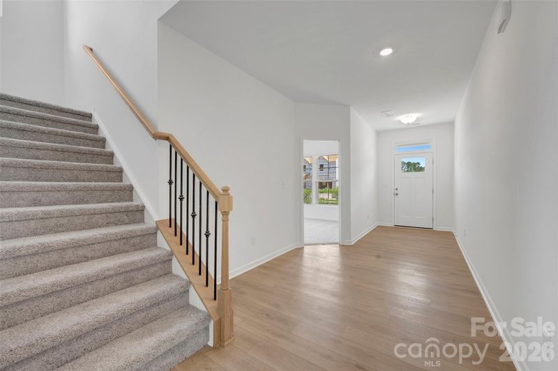 8887 Visgrove Dr, Sherrills Ford, NC 28673