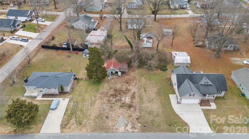 204 E 27th St, Kannapolis, NC 28083