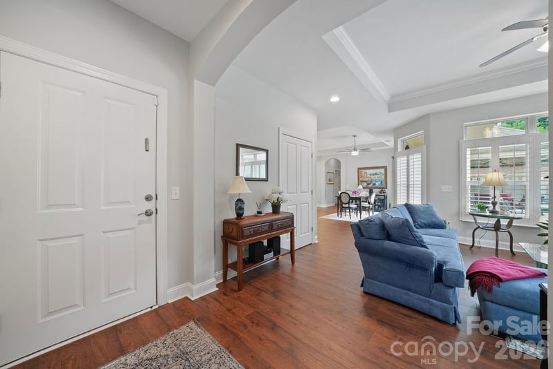 159 Brawley Point Cir, Mooresville, NC 28117