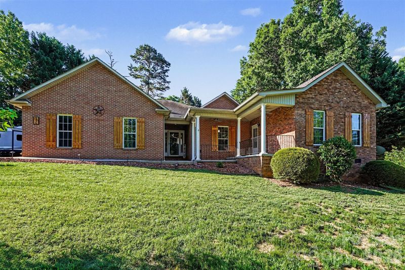6826 Teal Dr, Denver, NC 28037