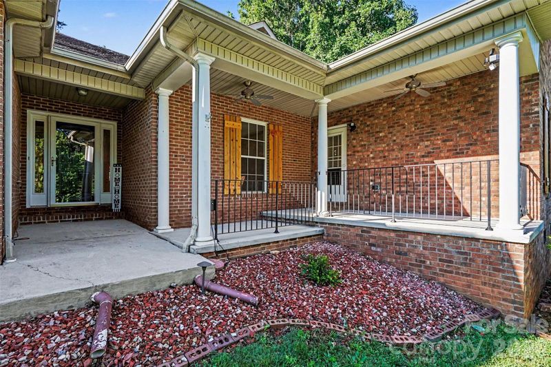 6826 Teal Dr, Denver, NC 28037