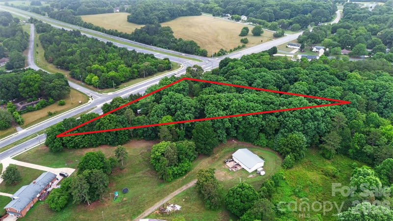 5446 Mooresville Rd, Kannapolis, NC 28081